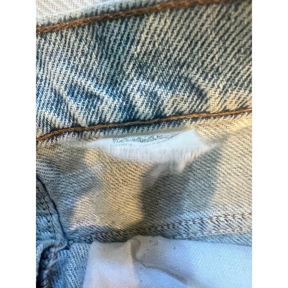 Levis 505 Vintage Shorts Womens Size 30 Light Wash Denim Cutoff USA - Picture 5 of 12